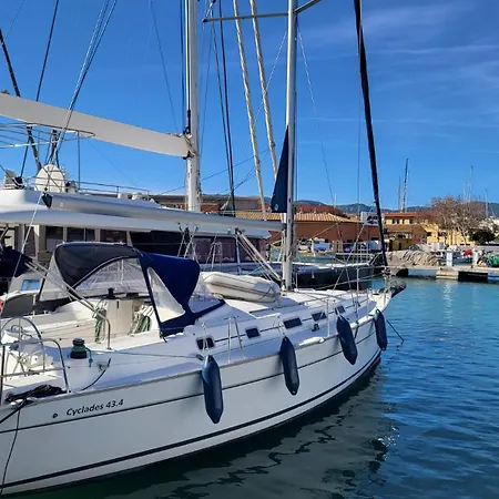 Velero Beneteau Cyclades 43.4 Botel Palma de Mallorca